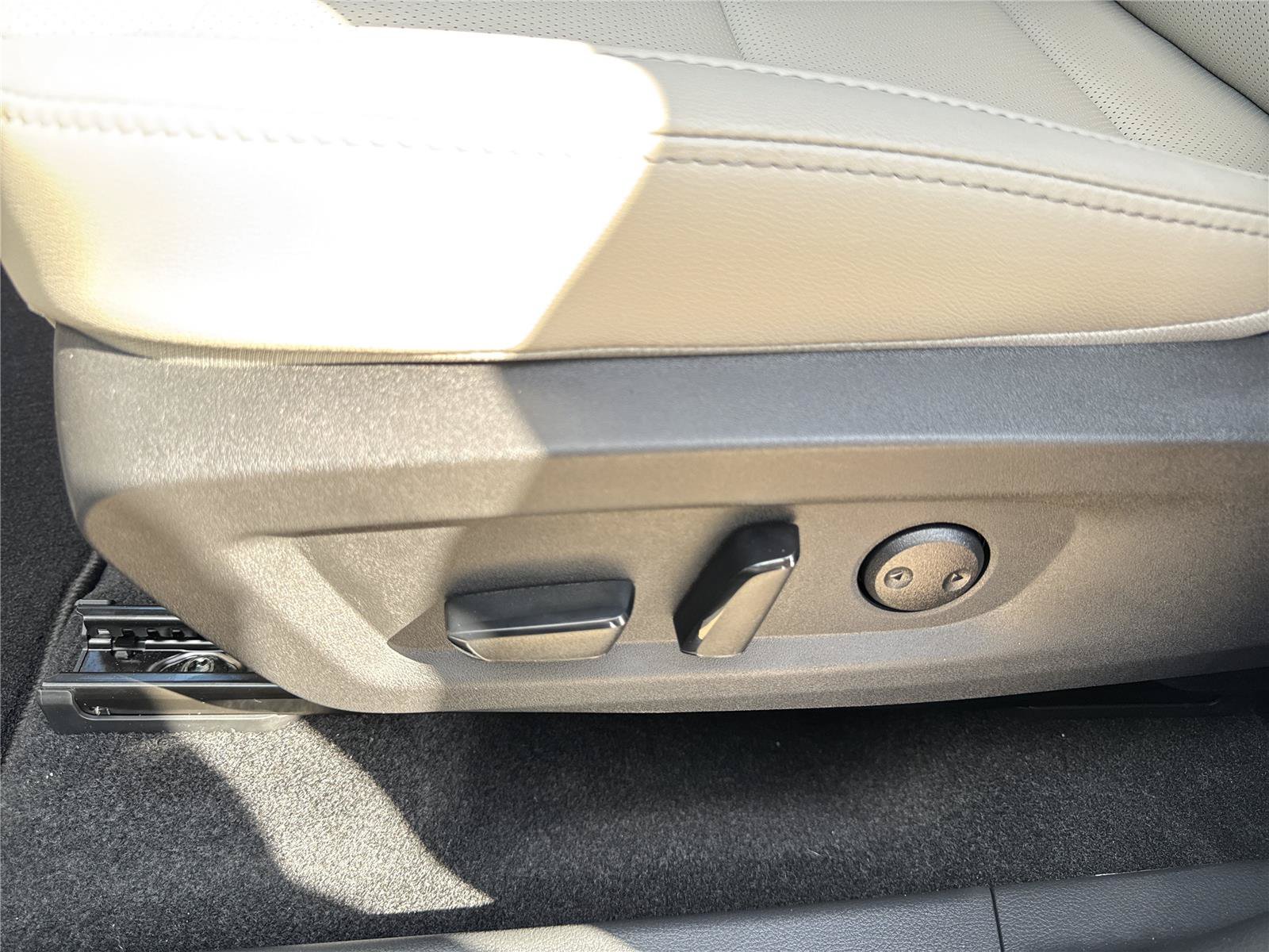 New 2026 Nissan Murano SL AWD/4WD image 12