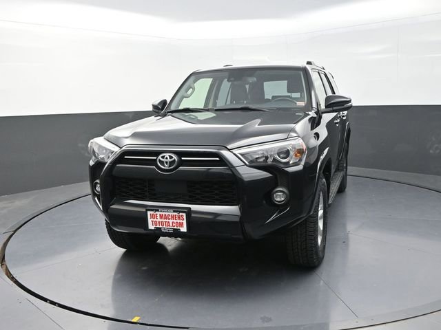 Used 2023 Toyota 4Runner SR5 Premium AWD/4WD image 2