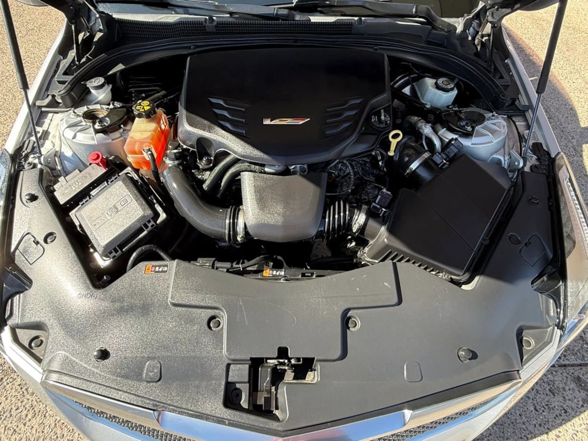 Used 2016 Cadillac ATS V w/ Luxury Package RWD image 22