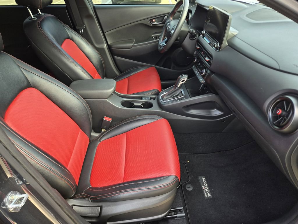 Used 2022 Hyundai Kona N Line w/ Tech Package image 18