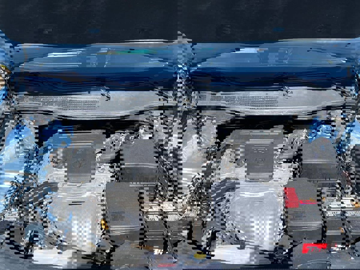 Used 2013 Toyota Camry LE image 30