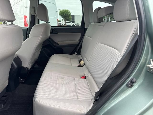 Used 2018 Subaru Forester 2.5i Premium w/ All-Weather Package AWD/4WD image 8