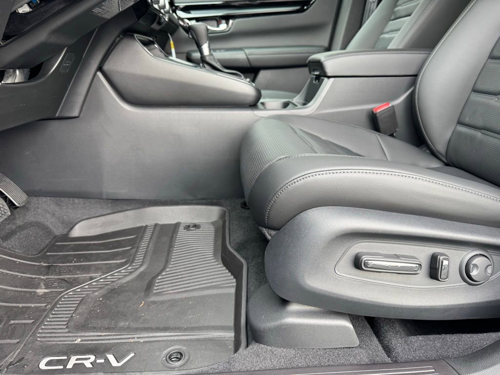 New 2026 Honda CR-V EX-L image 7