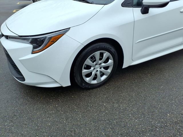 Certified 2024 Toyota Corolla LE image 4