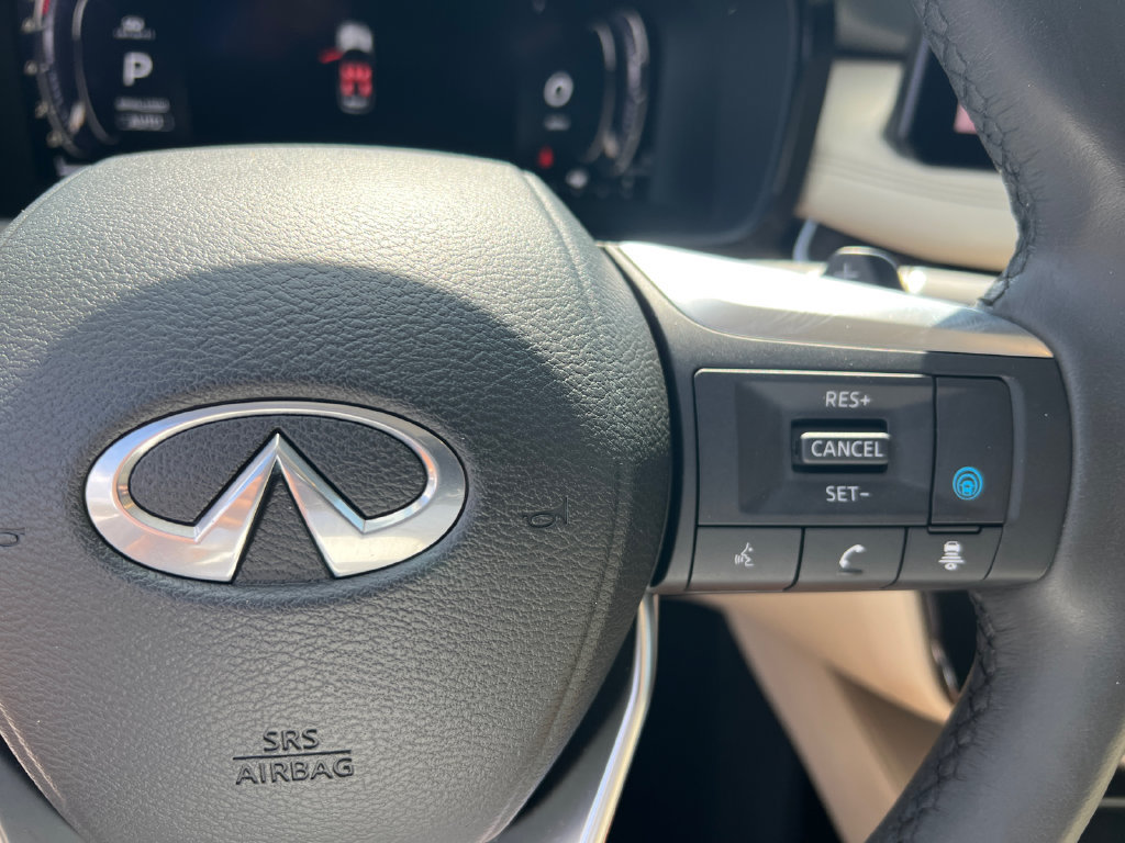 Used 2023 INFINITI QX60 Luxe w/ Cargo Package AWD/4WD image 31
