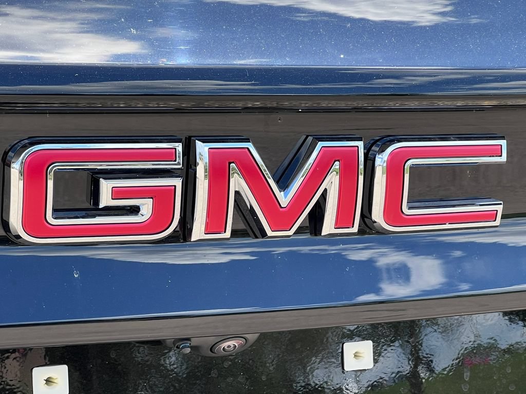 New 2026 GMC Acadia AT4 w/ Luxury Package AWD/4WD image 47