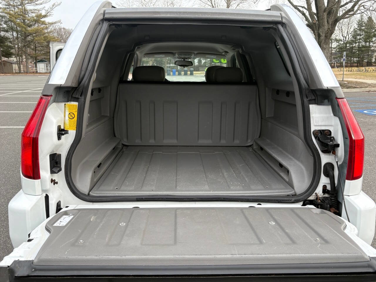 Used 2005 GMC Envoy XUV SLE AWD/4WD image 11