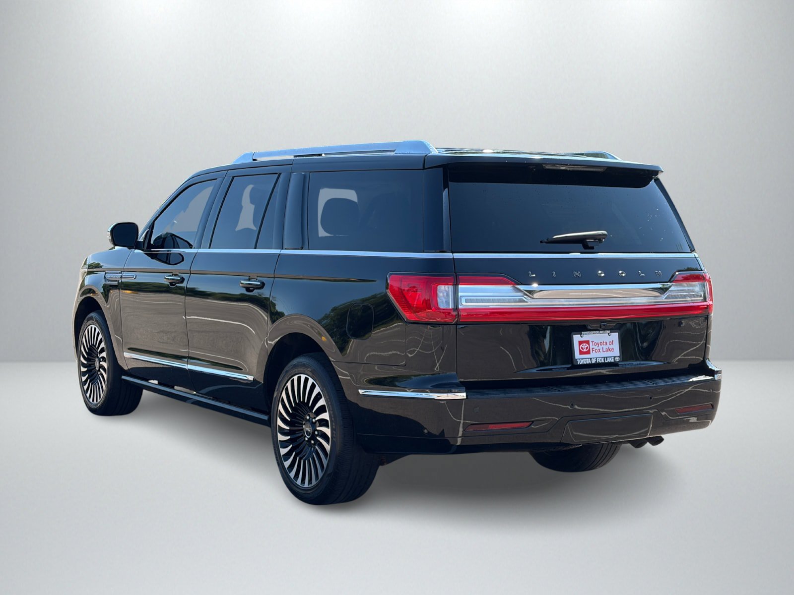 Used 2021 Lincoln Navigator L Black Label AWD/4WD image 3