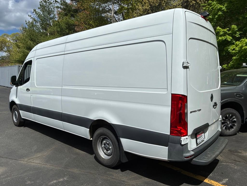 Used 2022 Mercedes-Benz Sprinter 3500 image 5