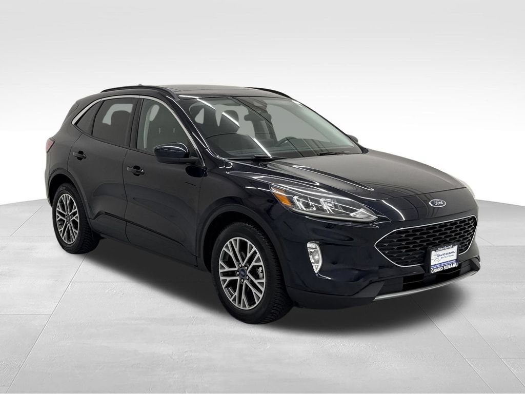 Used 2021 Ford Escape SEL w/ Technology Package FWD image 9