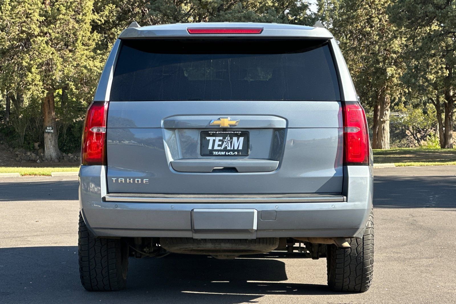 Used 2016 Chevrolet Tahoe LTZ AWD/4WD image 5