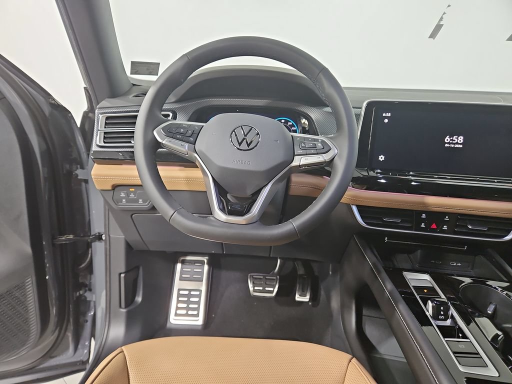 New 2026 Volkswagen Atlas Cross Sport SEL R-Line AWD/4WD image 13
