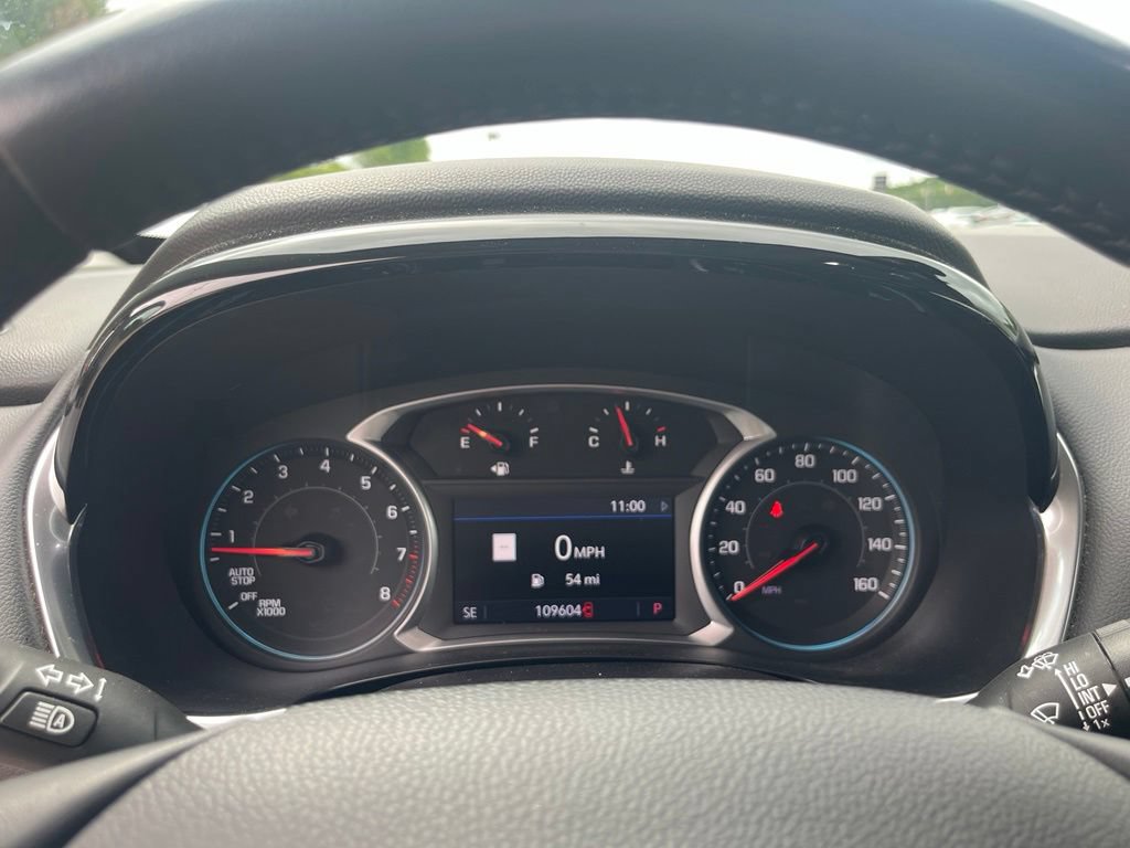 Used 2021 Chevrolet Traverse RS FWD image 25