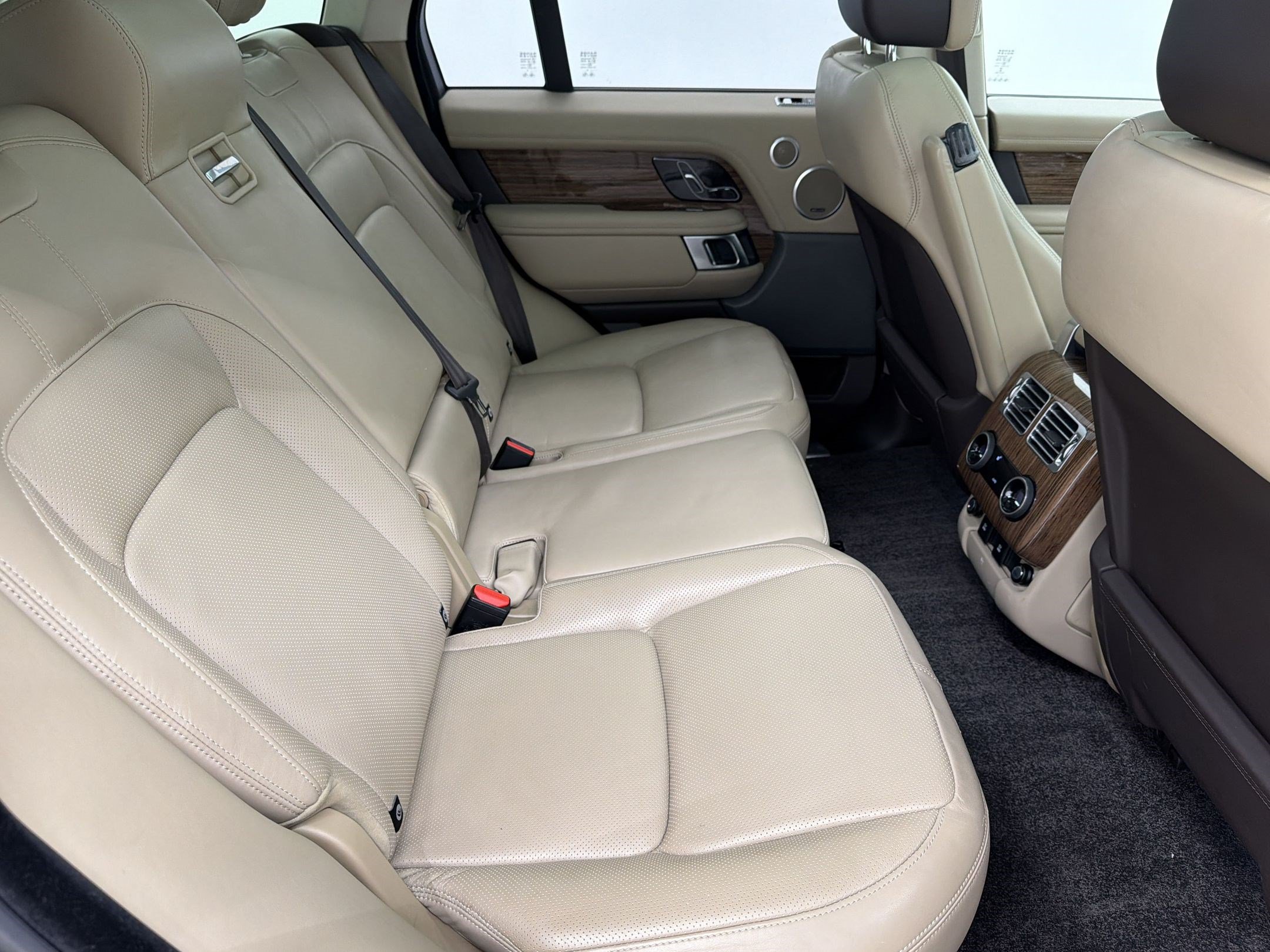 Used 2019 Land Rover Range Rover HSE AWD/4WD image 29