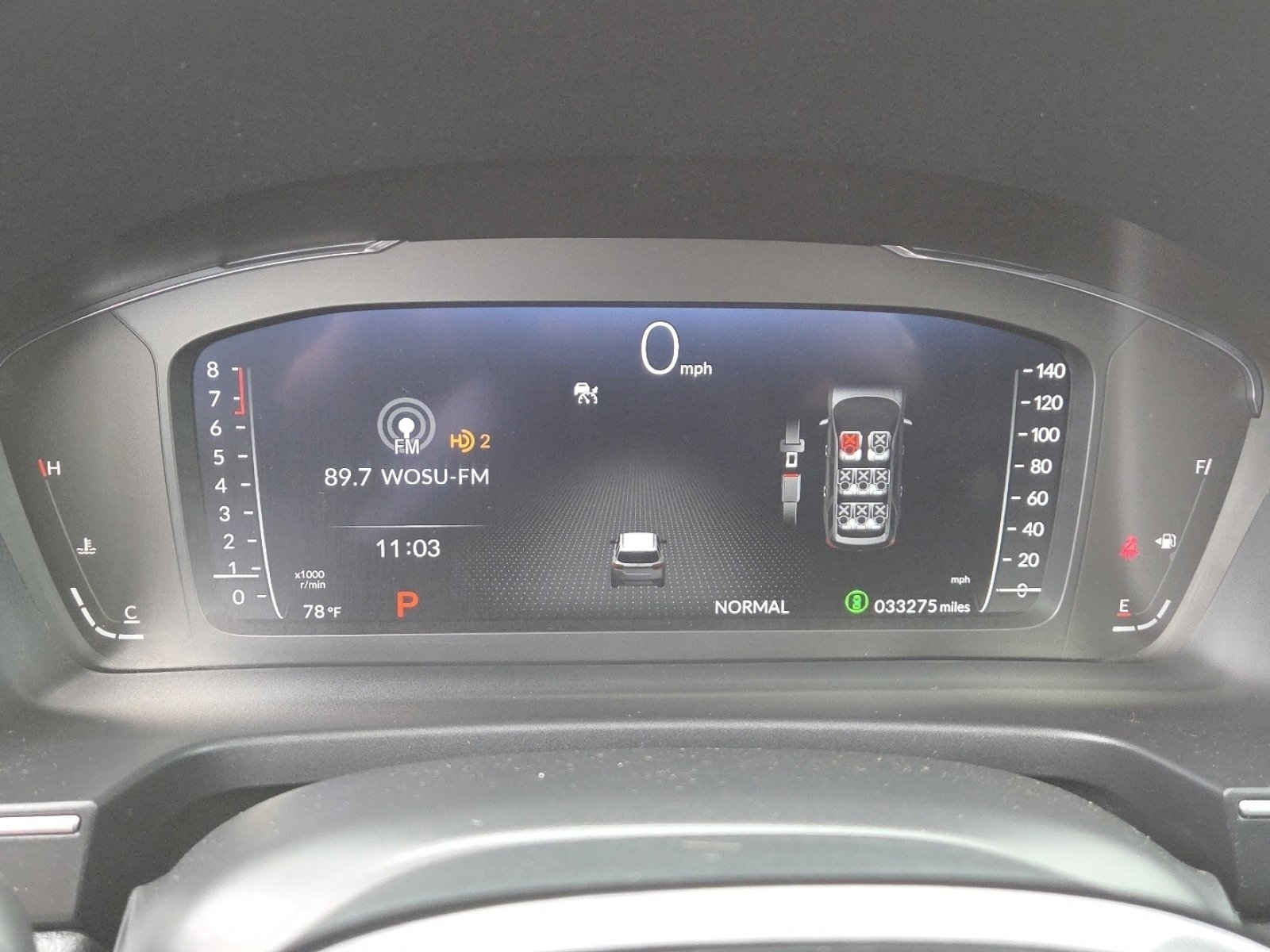 Used 2025 Honda Pilot Black Edition image 29