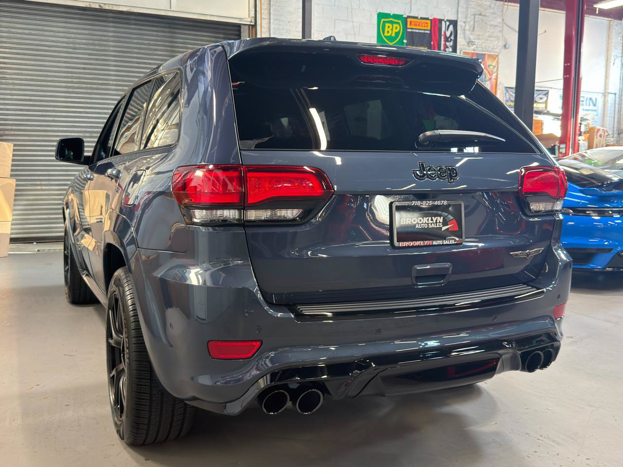 Used 2021 Jeep Grand Cherokee Trackhawk AWD/4WD image 7
