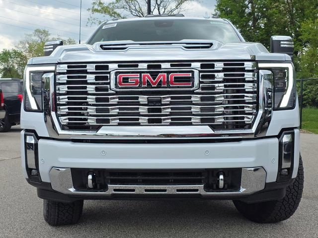 New 2026 GMC Sierra 2500 Denali w/ Denali Reserve Package AWD/4WD image 12