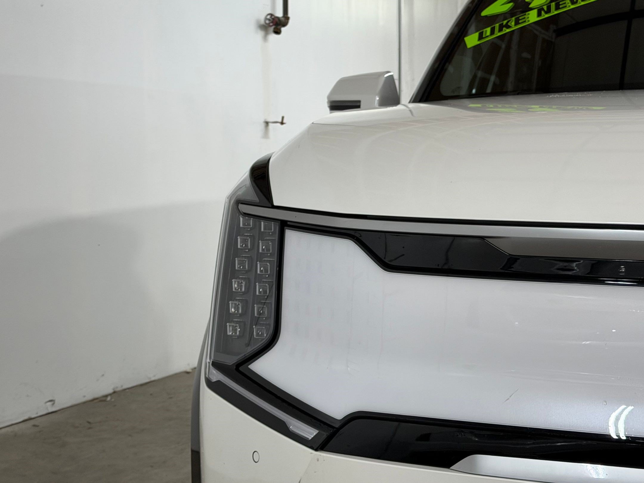 Used 2024 Kia EV9 Land AWD/4WD image 10