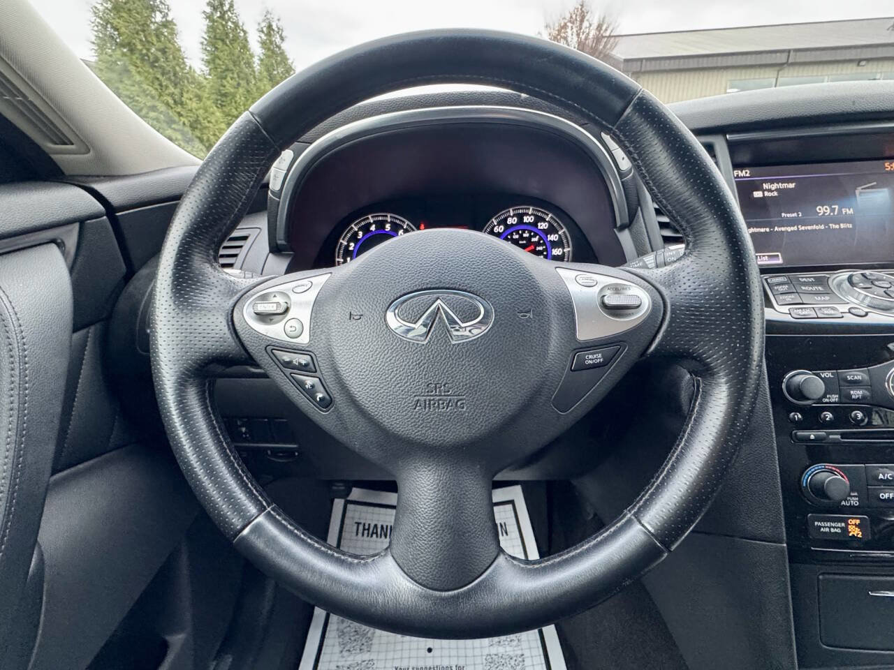 Used 2010 INFINITI FX35 AWD w/ Navigation Pkg image 24