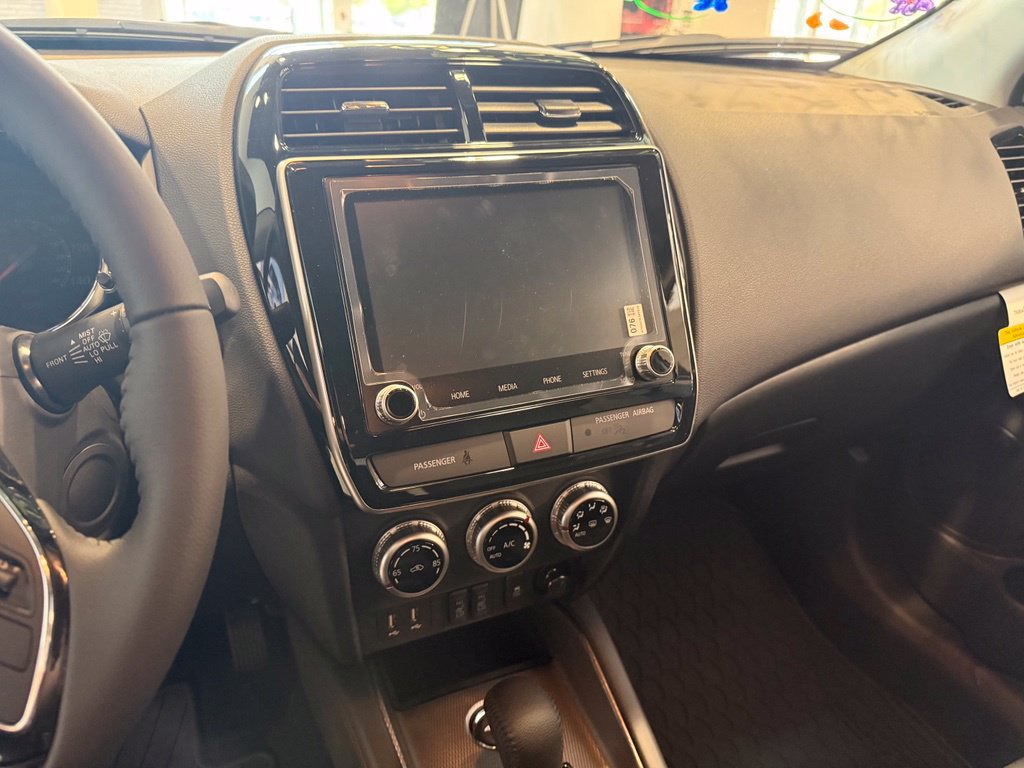 New 2026 Mitsubishi Outlander Sport SE AWD/4WD image 11