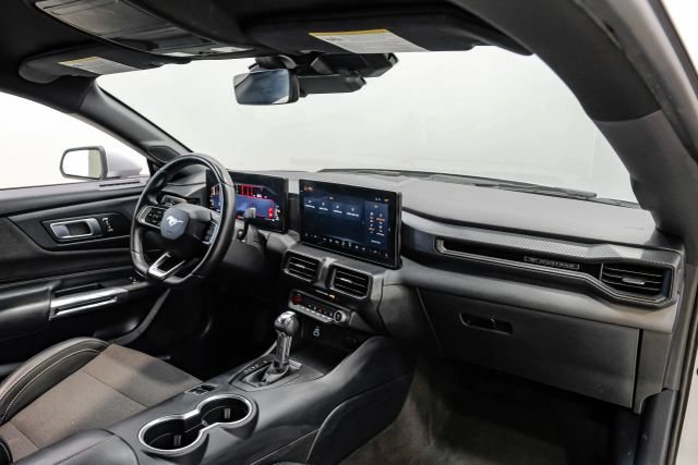 Used 2024 Ford Mustang GT RWD image 19