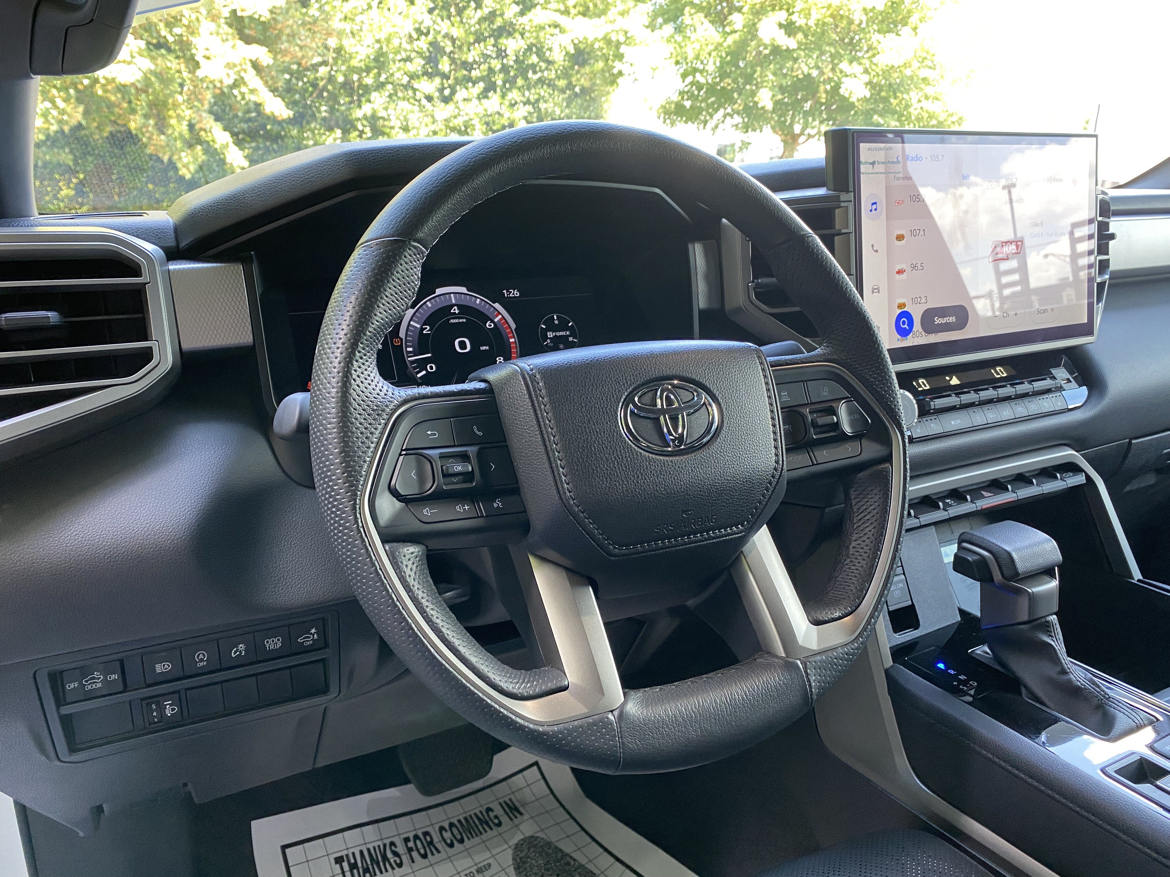 Used 2025 Toyota Tundra Limited AWD/4WD image 17