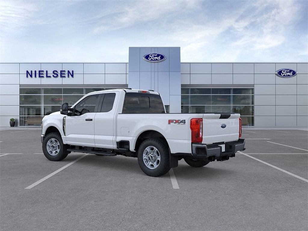 New 2026 Ford F350 XLT image 4