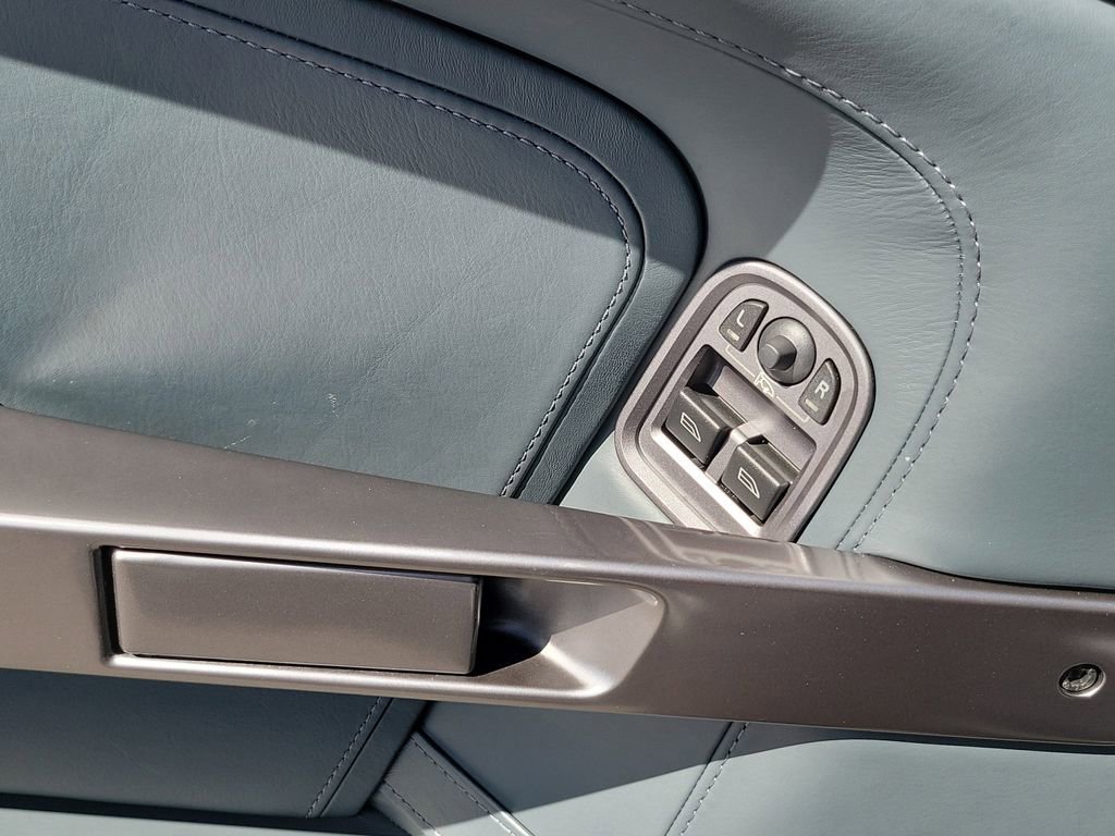 Used 2007 Aston Martin DB9 Volante image 19