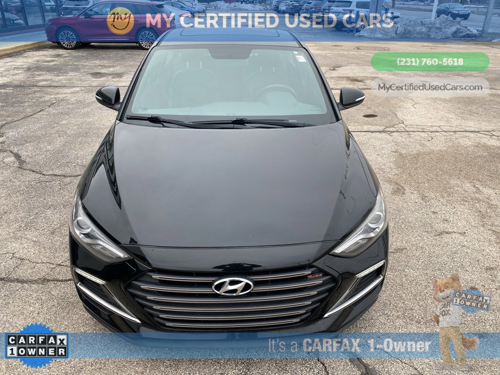 Used 2018 Hyundai Elantra Sport w/ Cargo Package image 2