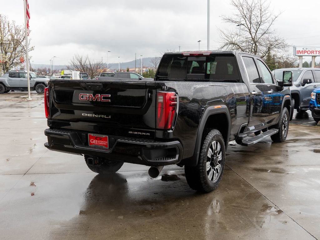 New 2026 GMC Sierra 3500 Denali w/ Denali Reserve Package AWD/4WD image 7