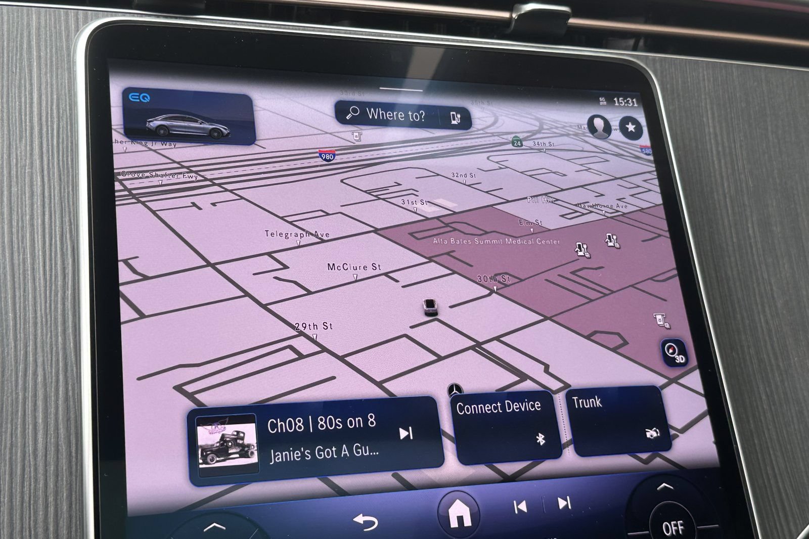 New 2026 Mercedes-Benz EQE 320 4MATIC Sedan image 18