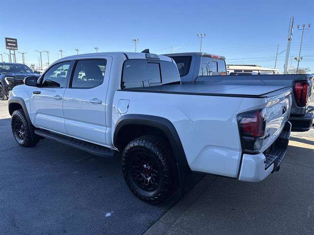 Used 2019 Toyota Tacoma SR image 6