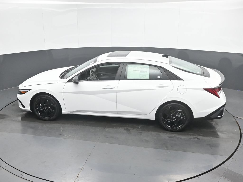 New 2026 Hyundai Elantra SEL Sport Premium FWD image 36