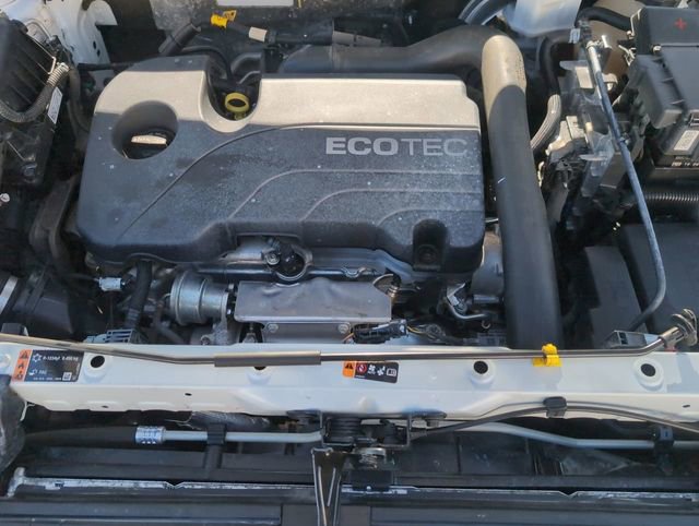 Certified 2022 Chevrolet Equinox LS w/ LS Convenience Package FWD image 28