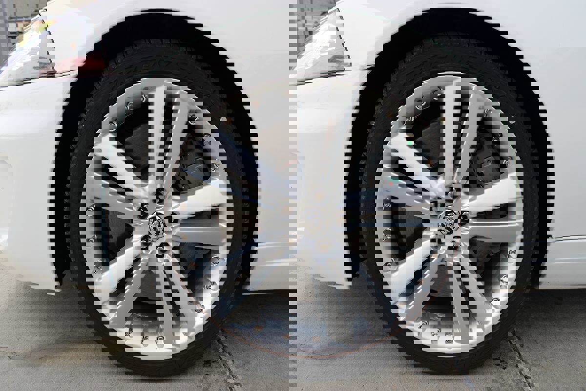 Used 2011 Jaguar XKR R image 31