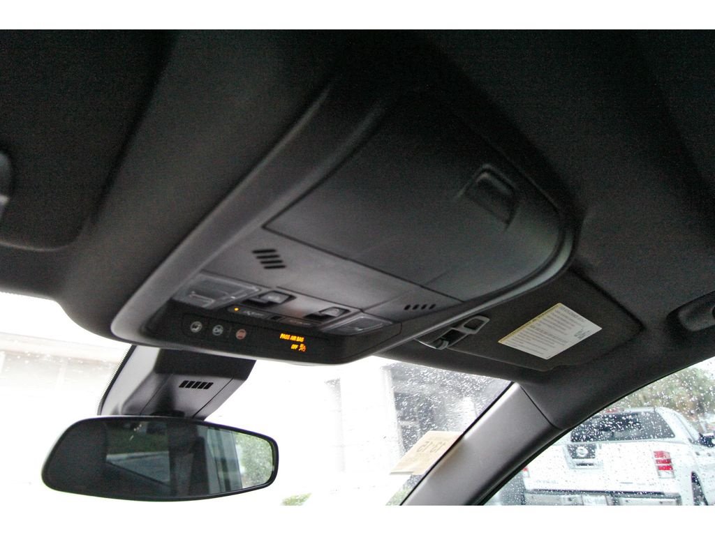 Used 2023 Chevrolet Equinox RS w/ RS Leather Package FWD image 21