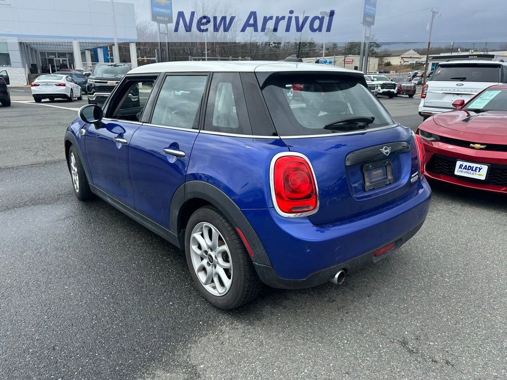Used 2019 MINI Cooper 4-Door Hardtop image 9