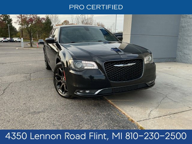 Used 2019 Chrysler 300 S AWD/4WD image 1