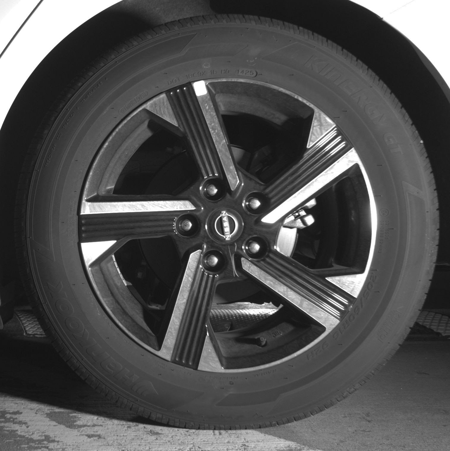 Used 2025 Nissan Sentra SV image 14