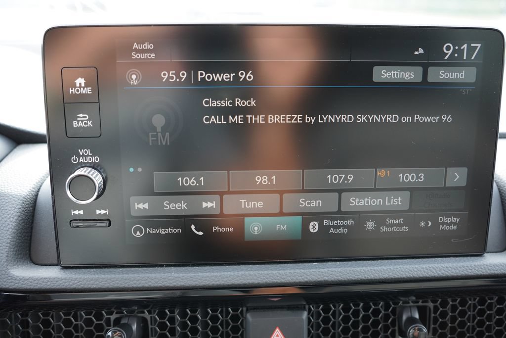 Used 2024 Honda CR-V Sport Touring image 27