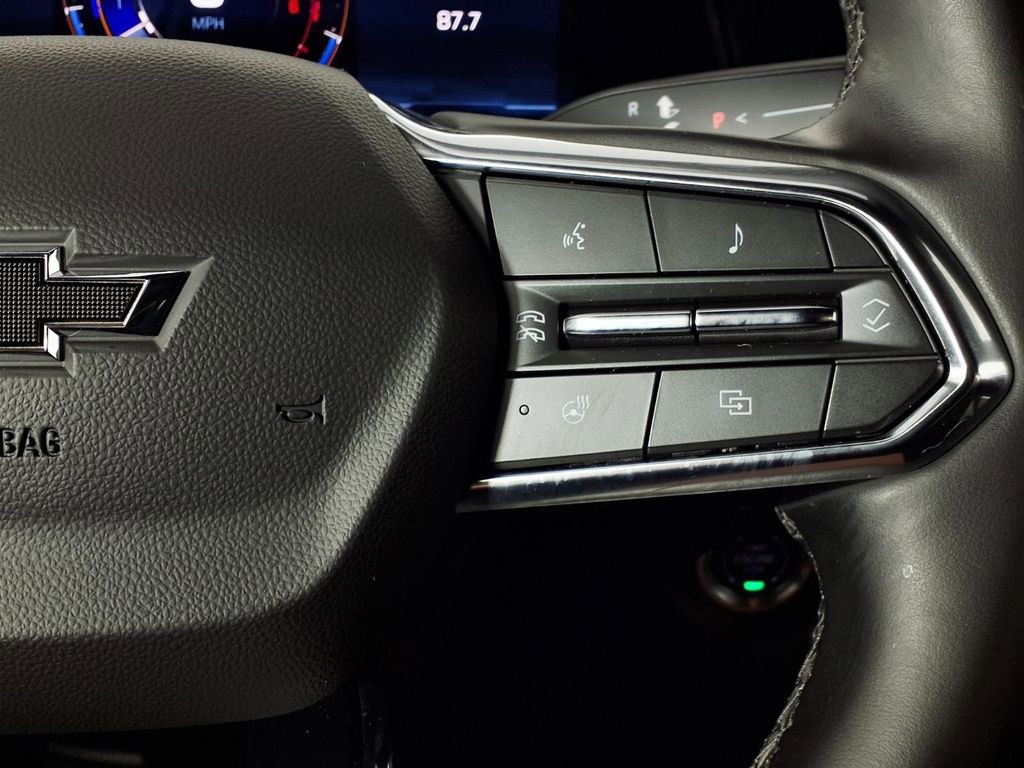 Used 2025 Chevrolet Tahoe Z71 w/ Comfort Package image 22