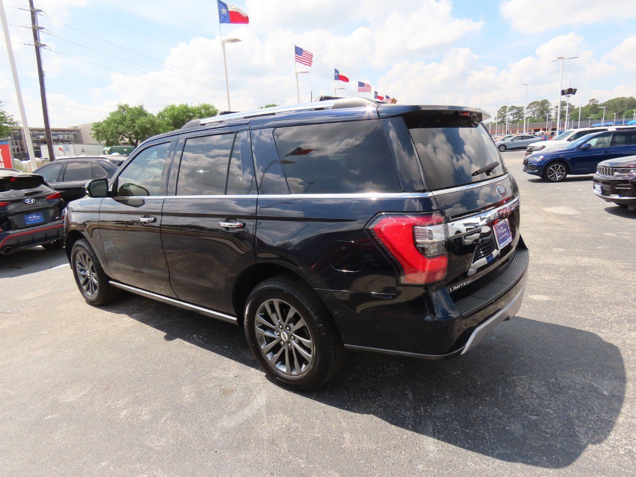 Certified 2021 Ford Expedition Limited image 15