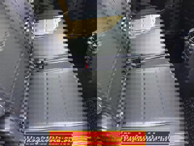 Used 2021 Volkswagen Tiguan SE image 40