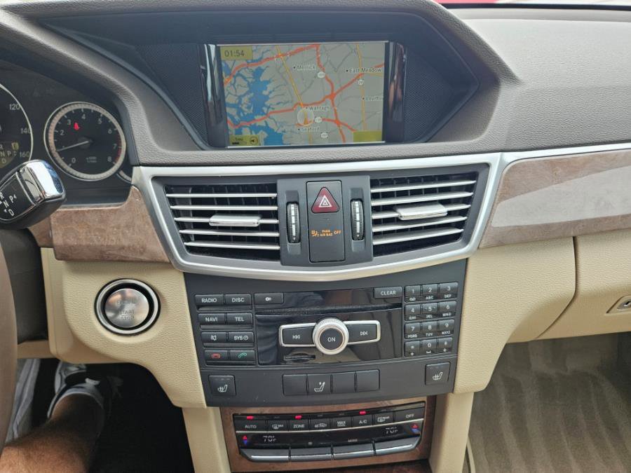 Used 2012 Mercedes-Benz E 350 4MATIC Wagon image 8