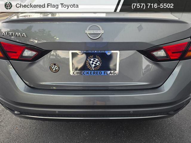 Used 2025 Nissan Altima 2.5 SV FWD image 13