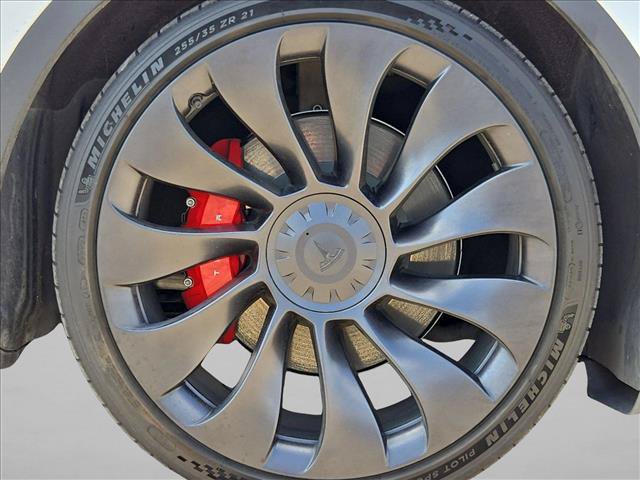 Used 2023 Tesla Model Y Performance AWD/4WD image 24