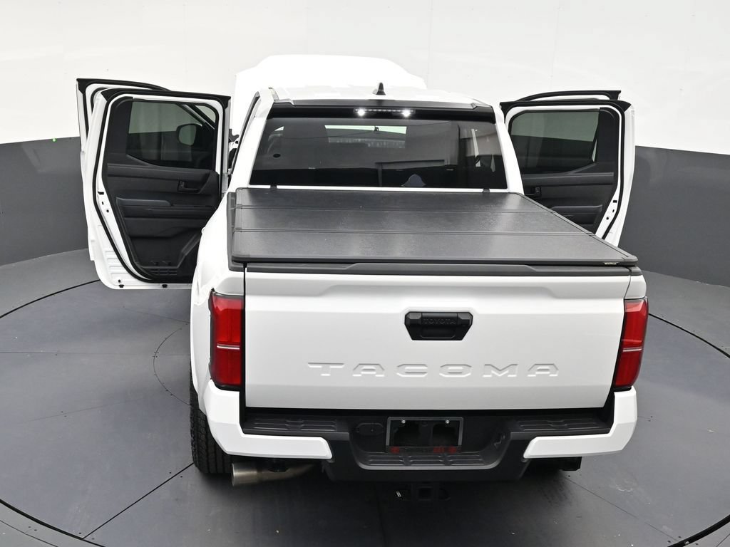 Used 2026 Toyota Tacoma SR5 RWD image 32