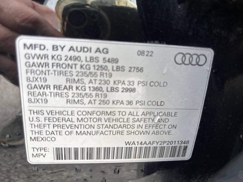 Used 2023 Audi Q5 2.0T Premium w/ Convenience Package AWD/4WD image 11
