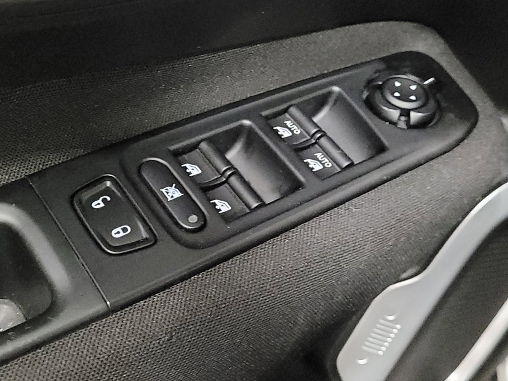 Used 2021 Jeep Renegade Sport AWD/4WD image 27