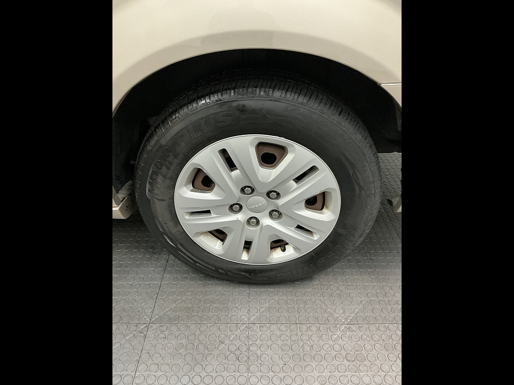 Used 2014 Dodge Grand Caravan SE w/ Quick Order Package 29E SE FWD image 32